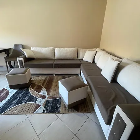 Shkembi I Kavajes Apartman Durrës